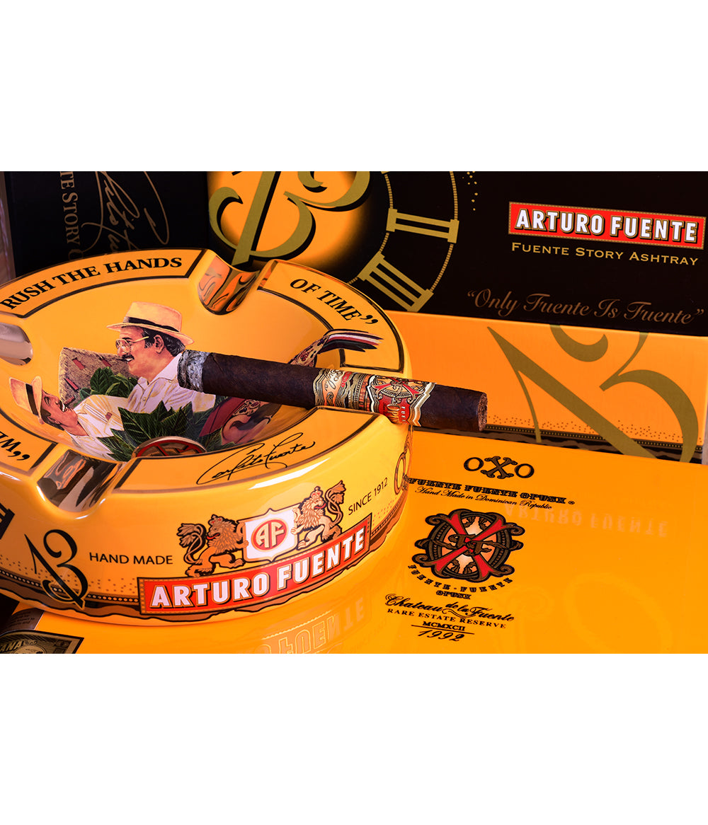 ARTURO FUENTE アルトゥーロ 陶磁器 灰皿 ブラック ゴールド ARTURO